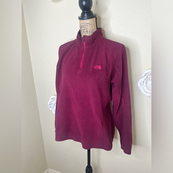 North Face 1/4 Zipper Burgundy Polartec Fleece Pullover Size Large - Picture 6 of 14